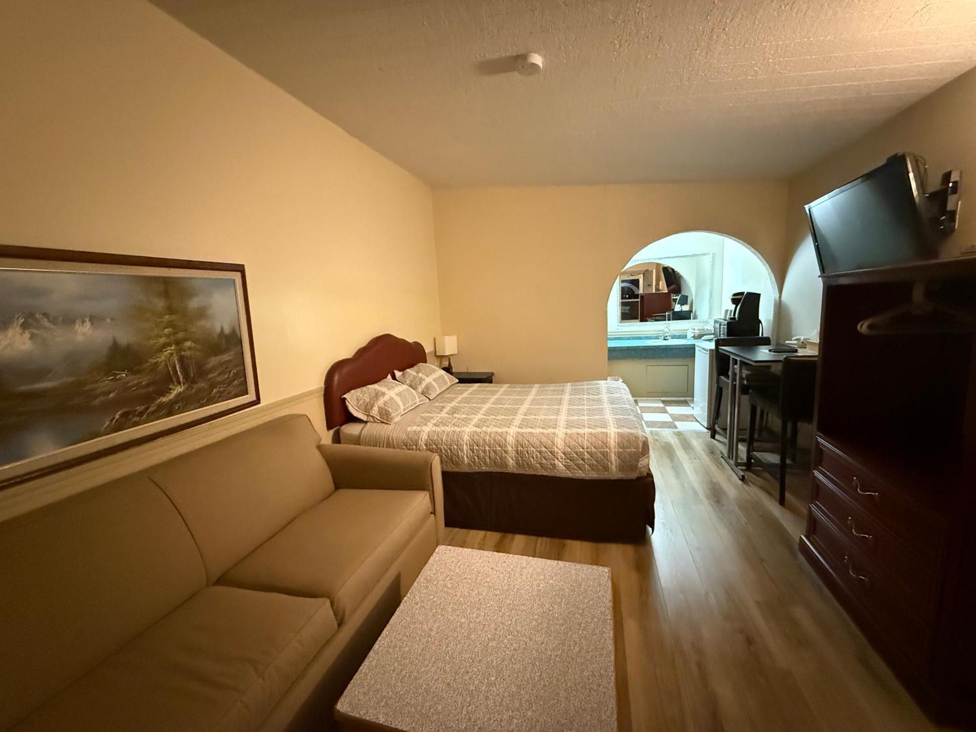 Centre Suite Inns Motel Bonnyville Eksteriør bilde